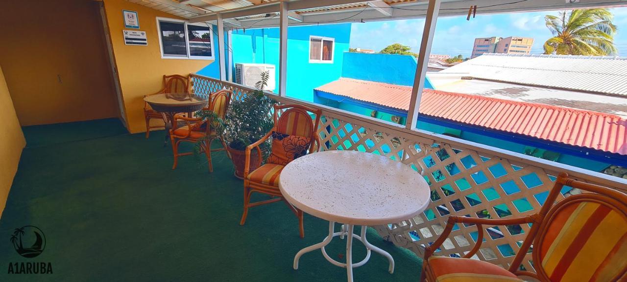 A1 Apartments Aruba Oranjestad Exteriör bild